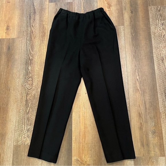 Koret Pants - Vtg KORET Wool Pants Women’s Petites 26x28 Black Straight Leg‎ Pockets Lined